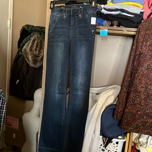 😄151 Size 0 Jeans NWT